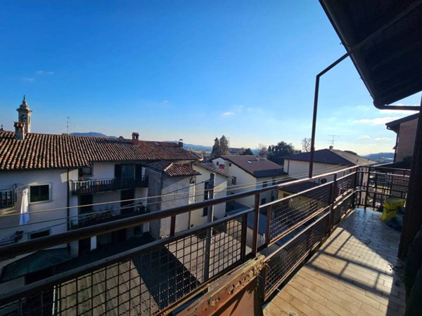 casa indipendente in vendita ad Almenno San Salvatore