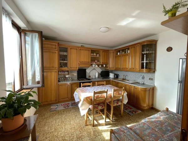 appartamento in vendita ad Almenno San Salvatore