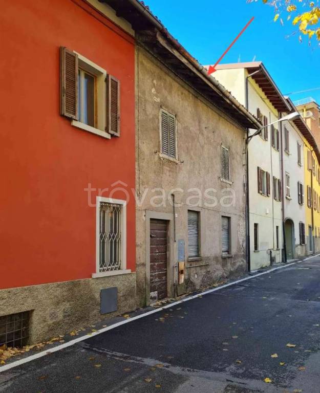 casa indipendente in vendita ad Almenno San Salvatore