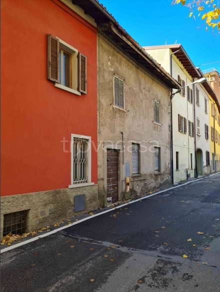 casa indipendente in vendita ad Almenno San Salvatore