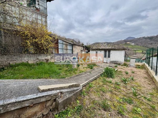 casa indipendente in vendita ad Almenno San Salvatore