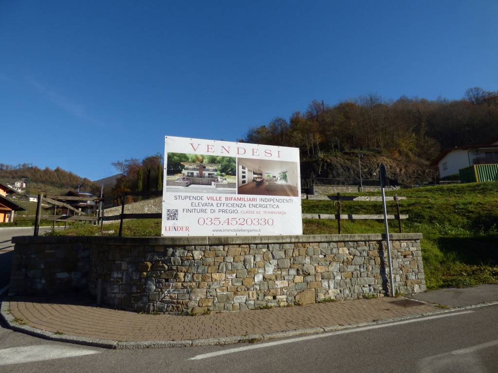 casa indipendente in vendita ad Almenno San Salvatore