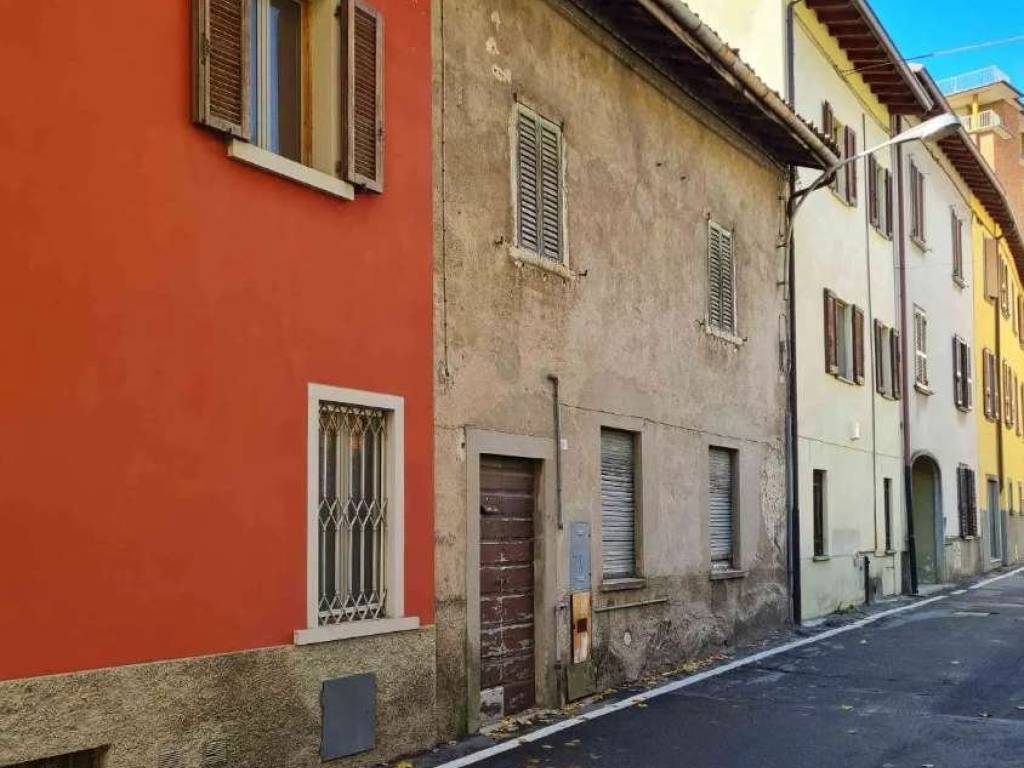 appartamento in vendita ad Almenno San Salvatore