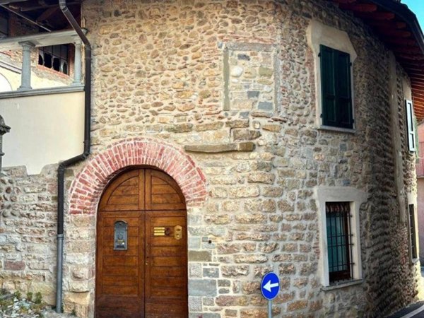 casa indipendente in vendita ad Almenno San Salvatore