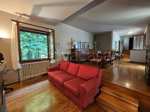 casa indipendente in vendita ad Almenno San Salvatore