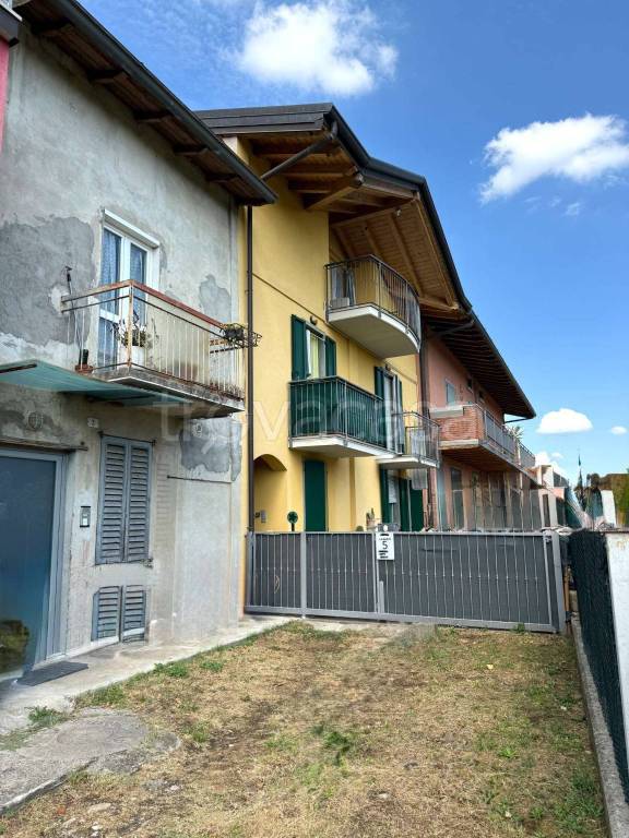 casa indipendente in vendita ad Almenno San Salvatore