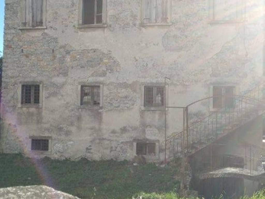 casa indipendente in vendita ad Almenno San Salvatore