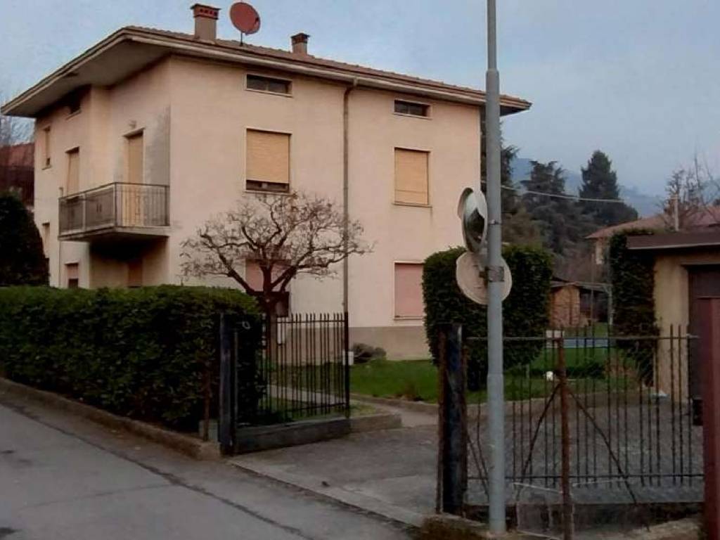 appartamento in vendita ad Almenno San Salvatore
