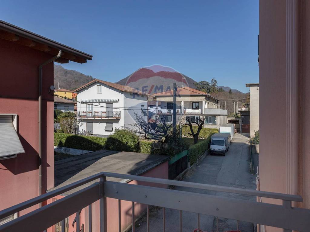 appartamento in vendita ad Almenno San Salvatore