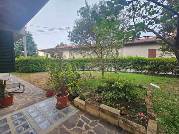 appartamento in vendita ad Almenno San Salvatore
