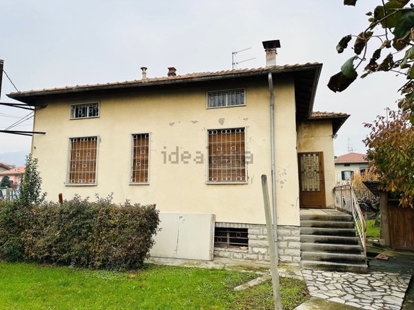 casa indipendente in vendita ad Almenno San Salvatore