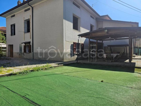 appartamento in vendita ad Almenno San Salvatore