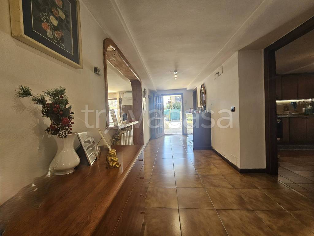 appartamento in vendita ad Almenno San Salvatore