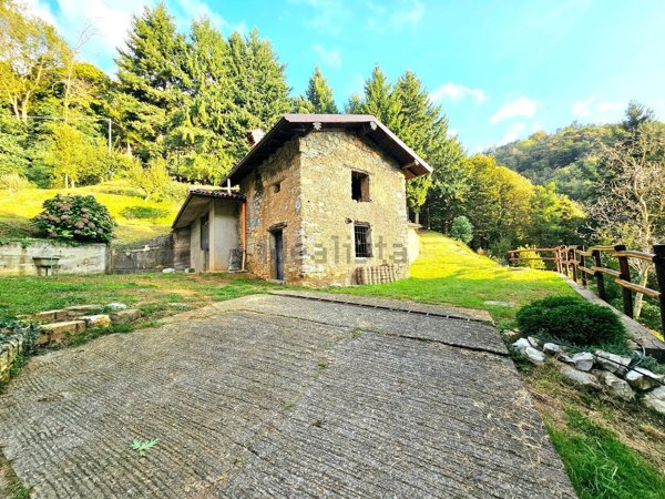 appartamento in vendita ad Almenno San Salvatore
