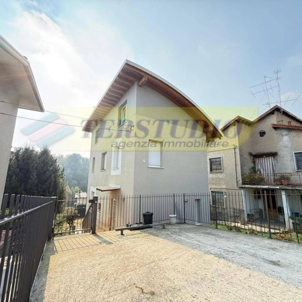 casa indipendente in vendita ad Almenno San Salvatore