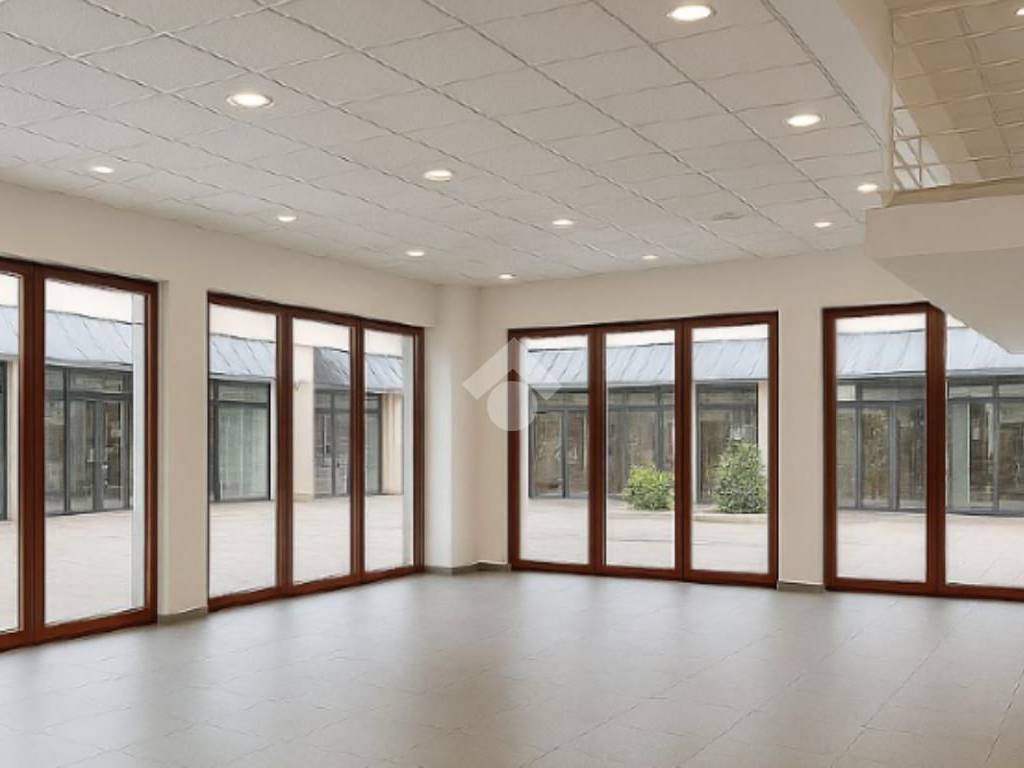 negozio in vendita ad Almenno San Salvatore