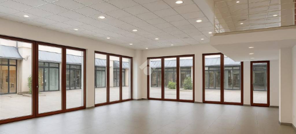 negozio in vendita ad Almenno San Salvatore