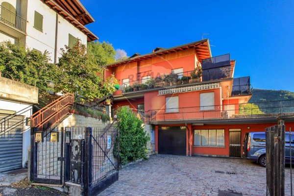 appartamento in vendita ad Almenno San Salvatore