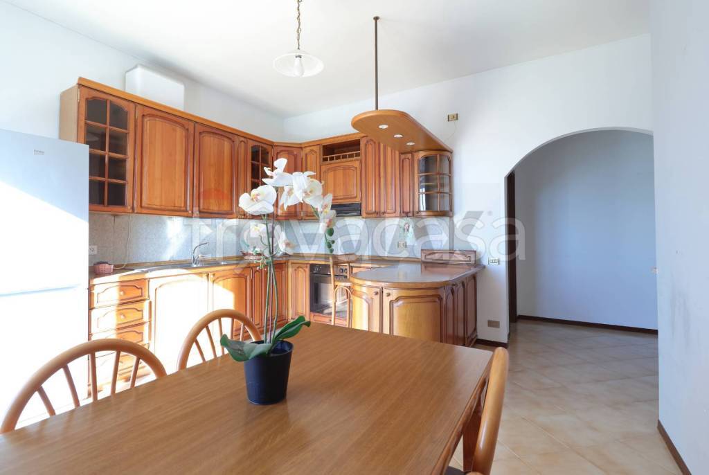 appartamento in vendita ad Almenno San Salvatore