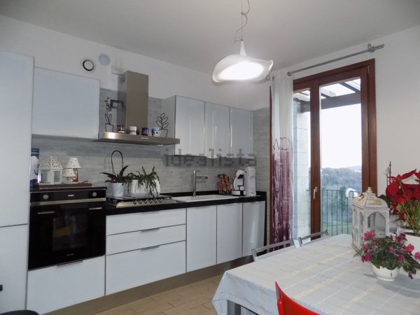 casa indipendente in vendita ad Almenno San Salvatore