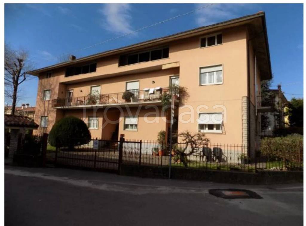 terreno edificabile in vendita ad Almenno San Salvatore