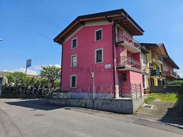 appartamento in vendita ad Almenno San Salvatore