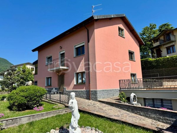 casa indipendente in vendita ad Almenno San Salvatore
