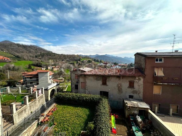 casa indipendente in vendita ad Almenno San Salvatore