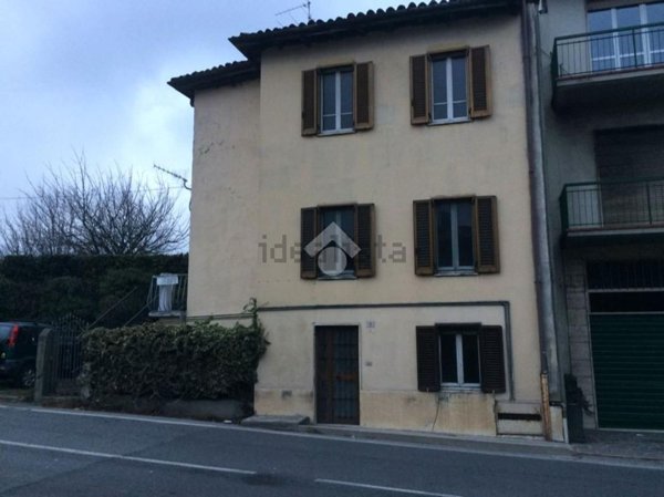 appartamento in vendita ad Almenno San Salvatore