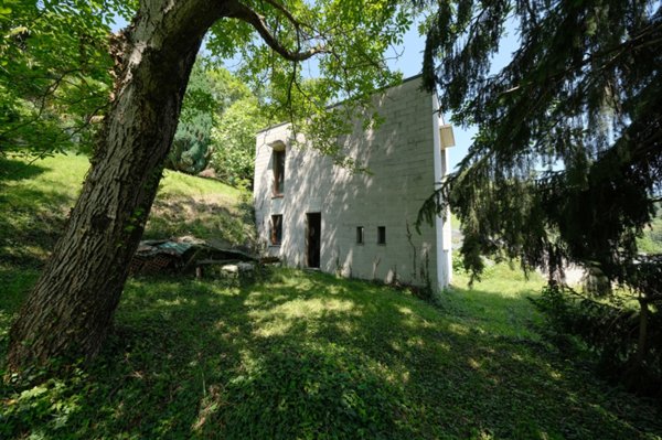 casa indipendente in vendita ad Alzano Lombardo in zona Olera
