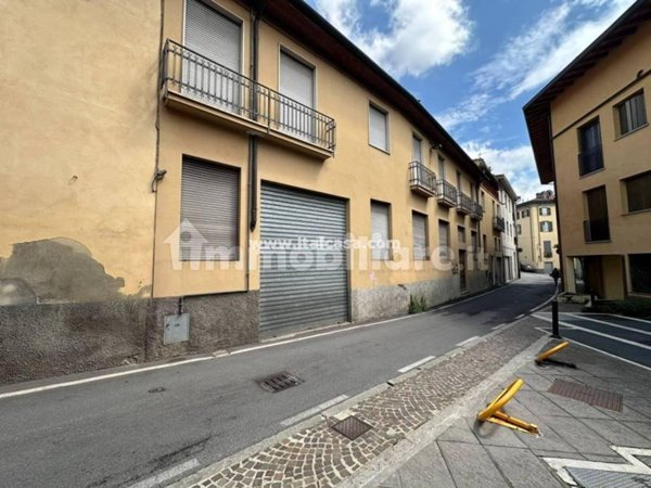 appartamento in vendita ad Alzano Lombardo
