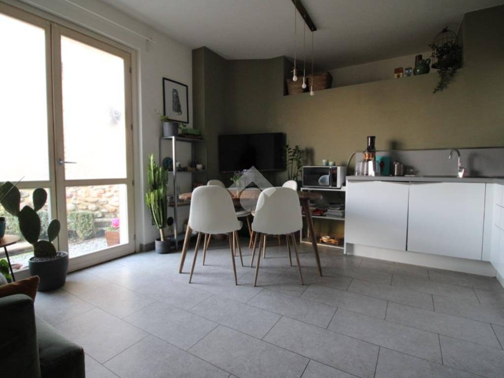 appartamento in vendita ad Alzano Lombardo