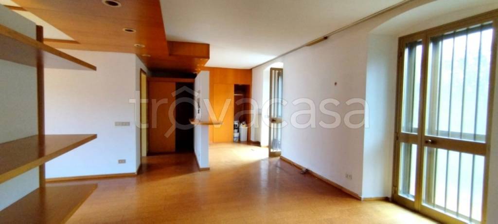 appartamento in vendita ad Alzano Lombardo