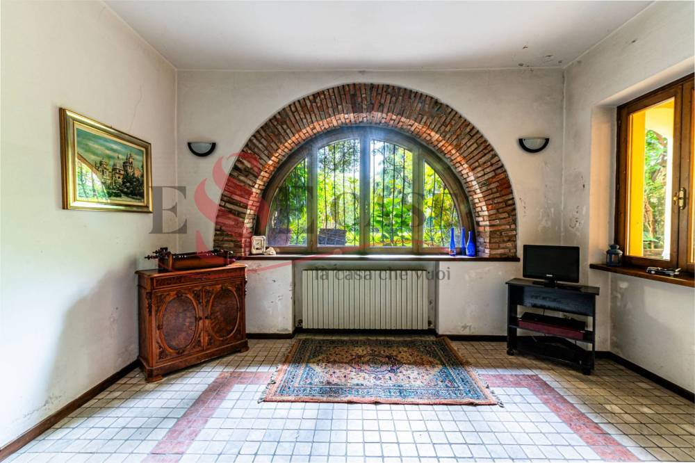 casa indipendente in vendita ad Alzano Lombardo