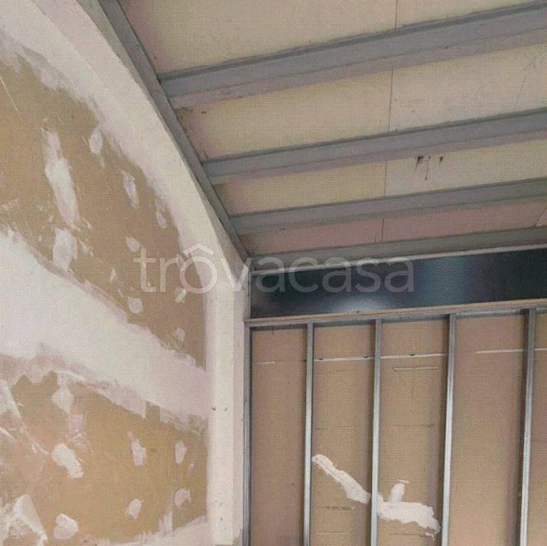 appartamento in vendita ad Alzano Lombardo in zona Olera