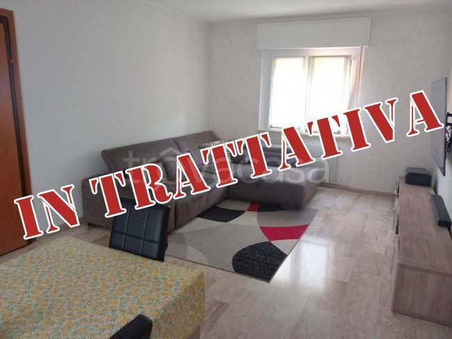 appartamento in vendita ad Alzano Lombardo