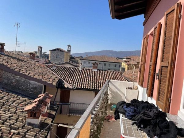 appartamento in vendita ad Alzano Lombardo