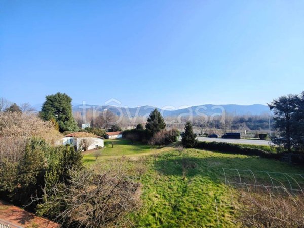 appartamento in vendita ad Alzano Lombardo