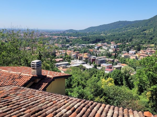 appartamento in vendita ad Alzano Lombardo