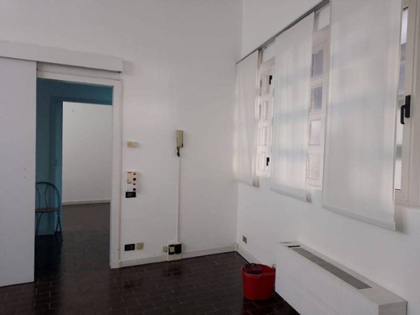 ufficio in vendita ad Alzano Lombardo