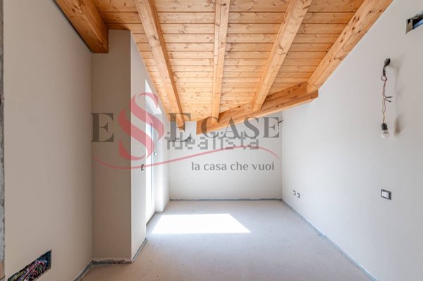 appartamento in vendita ad Alzano Lombardo