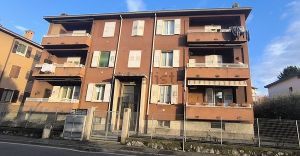 appartamento in vendita ad Alzano Lombardo