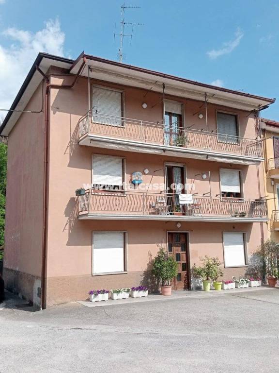 appartamento in vendita ad Alzano Lombardo