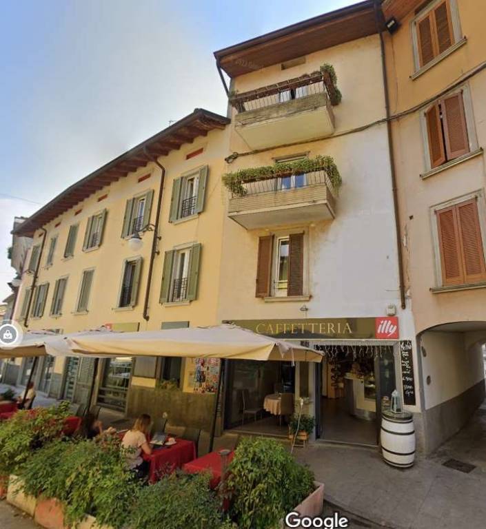appartamento in vendita ad Alzano Lombardo