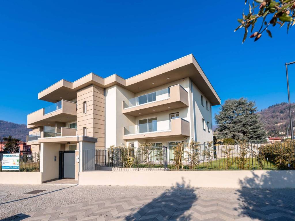 appartamento in vendita ad Alzano Lombardo