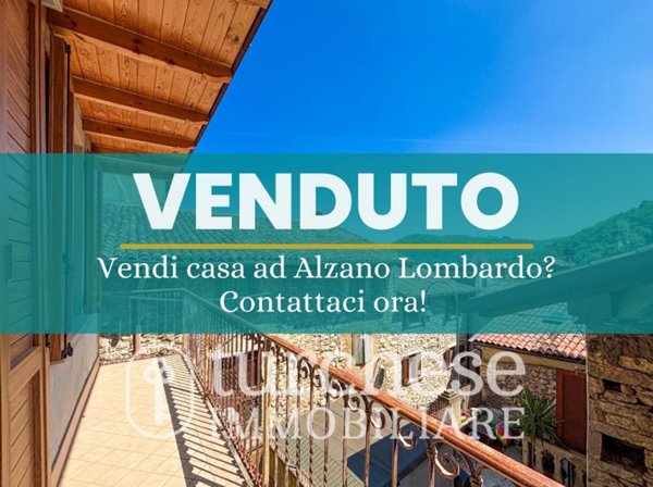 casa indipendente in vendita ad Alzano Lombardo in zona Olera