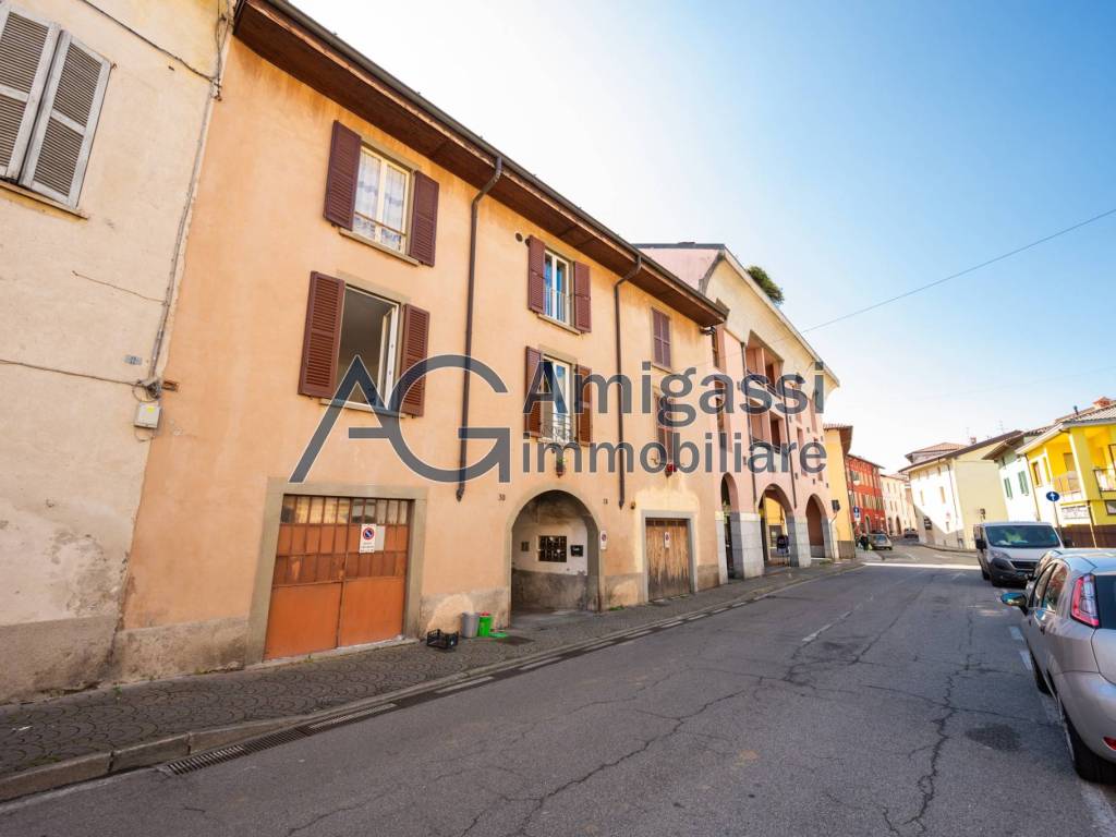appartamento in vendita ad Alzano Lombardo