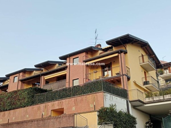 appartamento in vendita ad Alzano Lombardo
