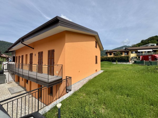 appartamento in vendita ad Alzano Lombardo