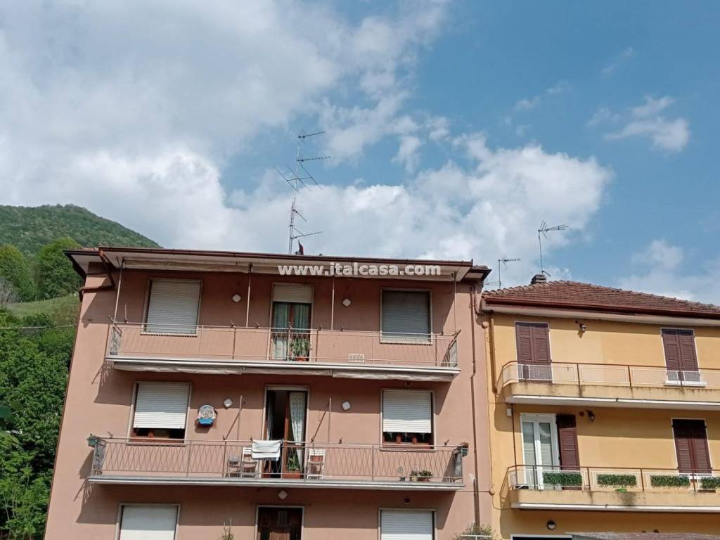 appartamento in vendita ad Alzano Lombardo